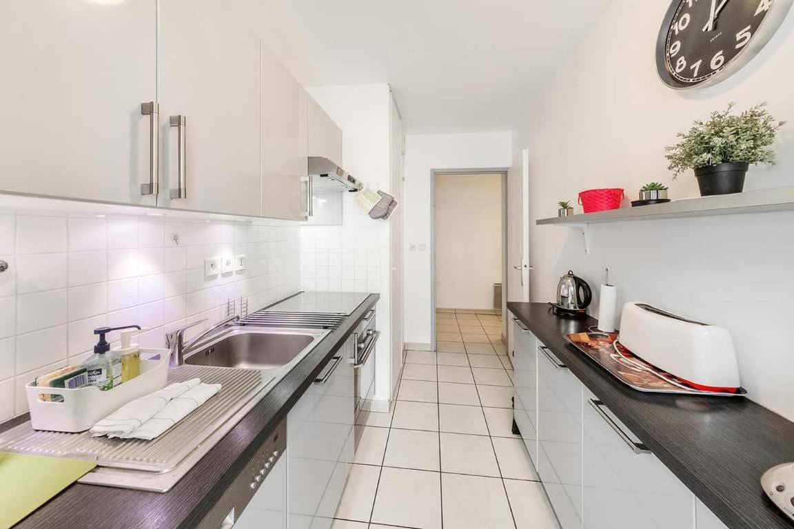 Camelia - Et Intra-muros -parking Apartment *